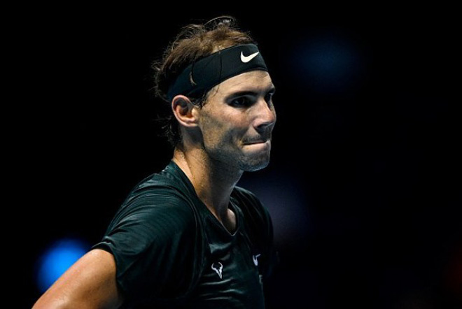 Nadal đối mặt khó khăn ở bảng London 2020