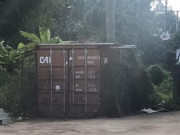 Tin tức trong ngày - Gần hai năm, lô gỗ sưa &quot;trăm tỷ&quot; ở Hà Nội vẫn nằm trong thùng container