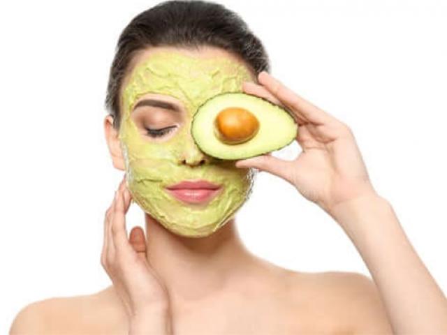 10 Cách làm mặt nạ dưỡng ẩm tự nhiên tốt tại nhà để da luôn mềm mại
