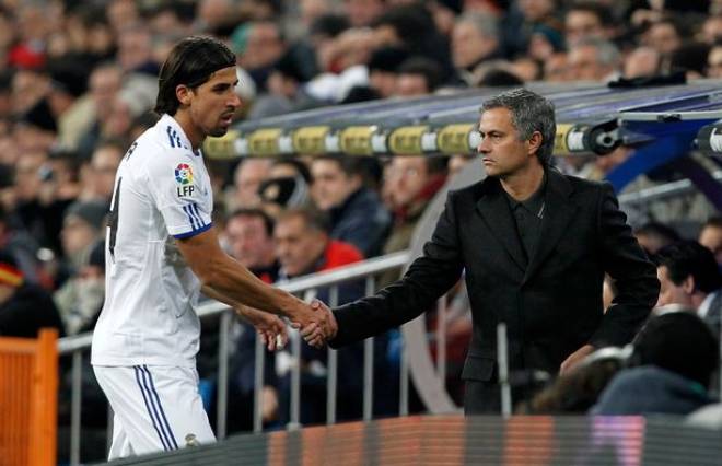 Khedira mơ được đến Tottenham để đoàn tụ với HLV Mourinho