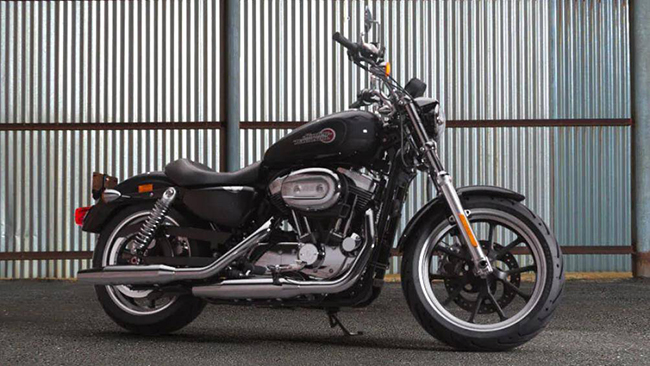 4. Harley-Davidson SuperLow (giá: 8.699 USD)
