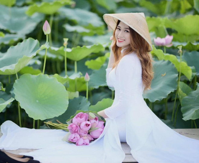 Nhan sắc đời thường xinh đẹp của tân Hoa hậu Việt Nam 2020 Đỗ Thị Hà - 1