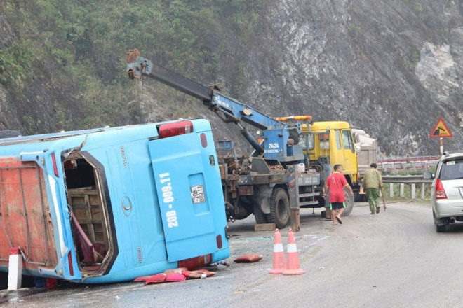 Nguyên nhân ban đầu của vụ lật xe khách giường năm được xác định do xe mất phanh