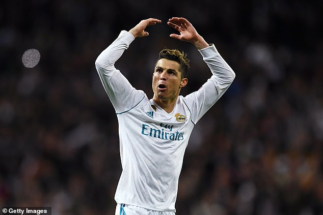 Ronaldo tính đường trở lại Real?