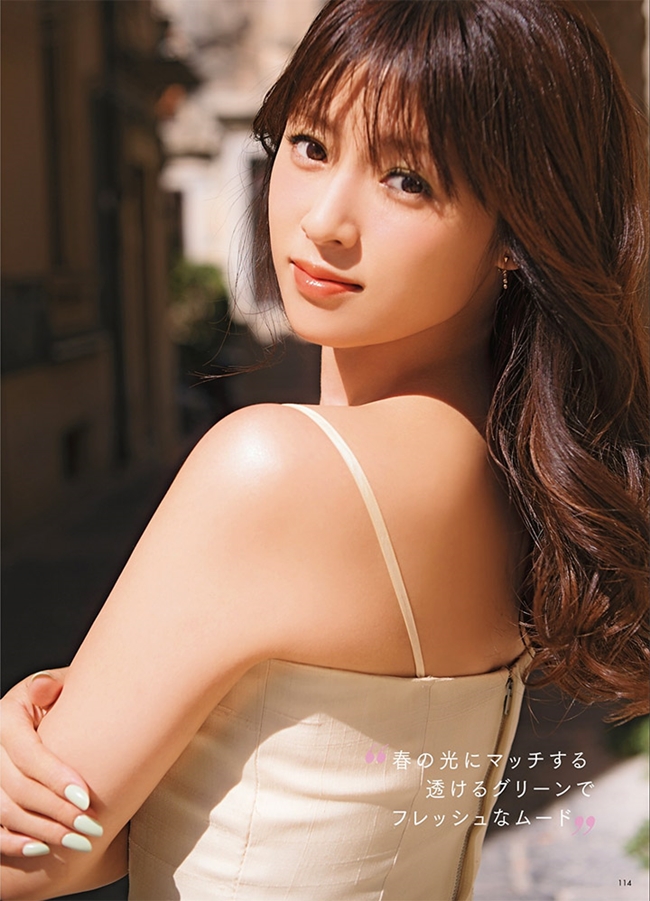 6. Trong các bảng xếp hạng nhan sắc cũng như người đẹp được khao khát nhất nhì Nhật Bản không thể thiếu Kyoko Fukada.
