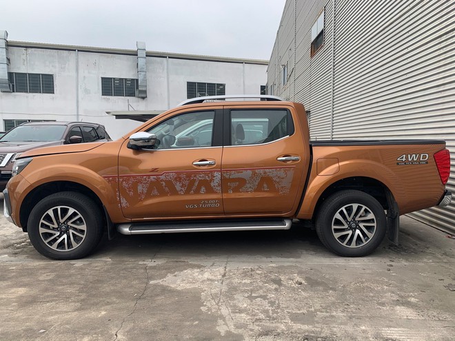 Nissan Navara đang được giảm giá chính hãng tới 36 triệu đồng - 2