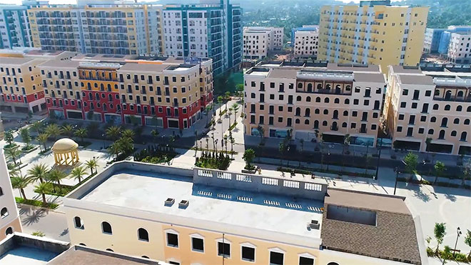 Những tuyến phố thương mại tại Sun Grand City New An Thoi mang lại diện mạo mới cho Nam đảo.