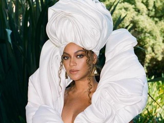Quá trình tôn vinh vẻ đẹp của thời trang châu Phi của Beyoncé