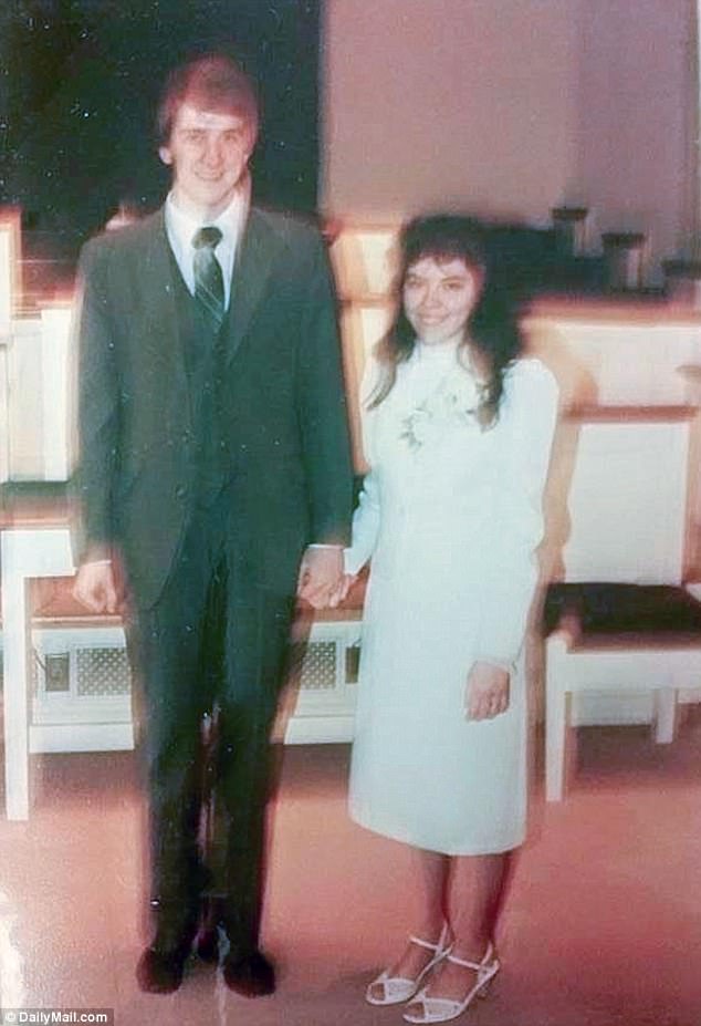 David Turpin và Louise Turpin trong đám cưới vào năm 1984.