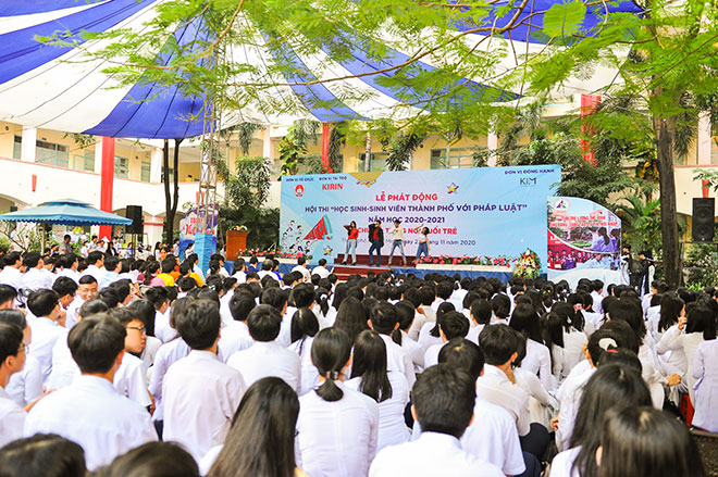 Buổi lễ phát động Hội thi Học Sinh, sinh viên thành phố với pháp luật 2020 - 2021