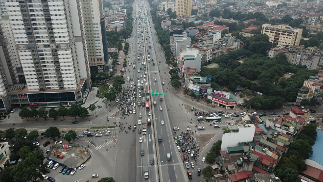 Dự án Hầm chui Lê Văn Lương - Vành đai 3 trị giá gần 700 tỷ đồng đã chính thức được khởi công từ 2/10.