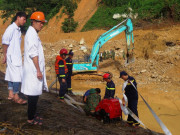 Tin tức trong ngày - Kết thúc giai đoạn 3 tìm kiếm nạn nhân mất tích tại Rào Trăng, sẽ thêm giai đoạn 4