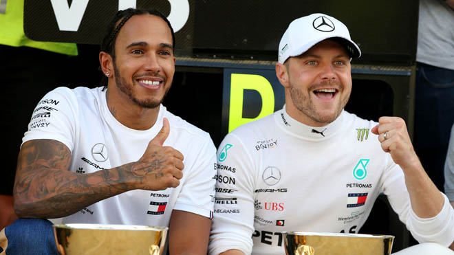 Lương của Hamilton cao gấp...5&nbsp;lần đồng đội&nbsp;ở Mercedes, Valtteri Bottas