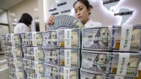 Đồng USD lao dốc