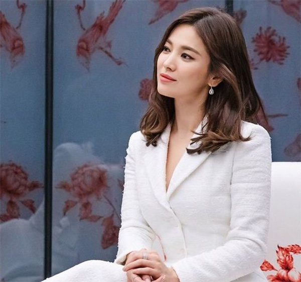 15 kiểu tóc gợn sóng đẹp hút mắt được yêu thích nhất hiện nay - 8