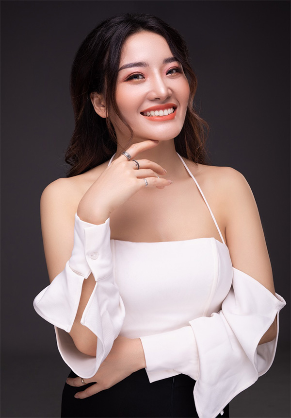 Yumi Trần: Cô gái trẻ thành công trong lĩnh vực phun xăm thẩm mỹ - 1
