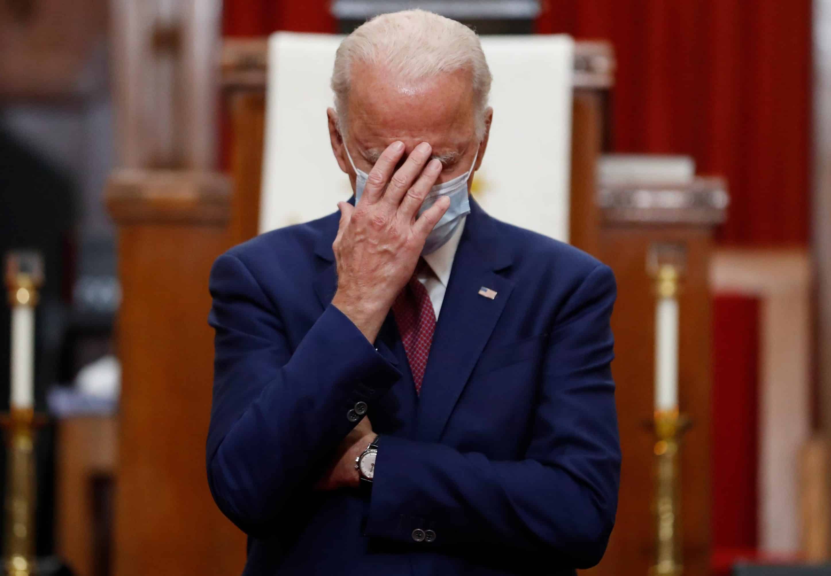 Ông Joe Biden lại hứng chỉ trích. Ảnh: AP