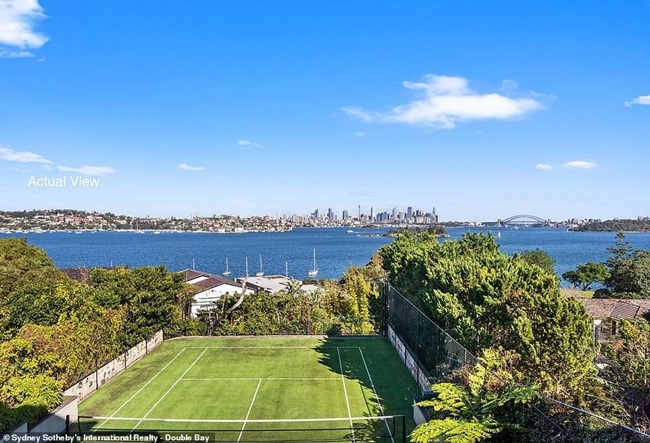 Trước đây hồi năm 2017, 2 người đã mua căn hộ penthouse 2 tầng ở trung tâm Sydney với giá 10 triệu USD.
