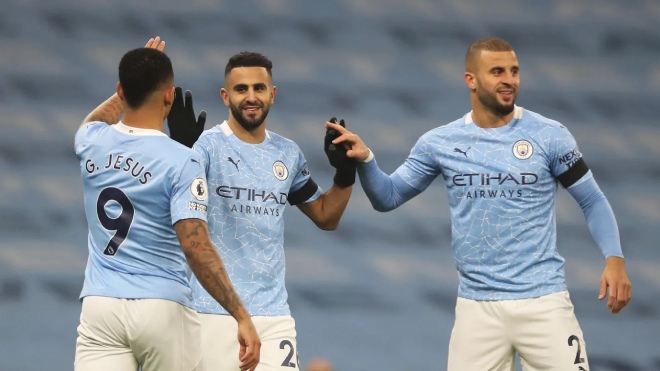 Mahrez chói sáng với cú hat-trick giúp Man City đại thắng