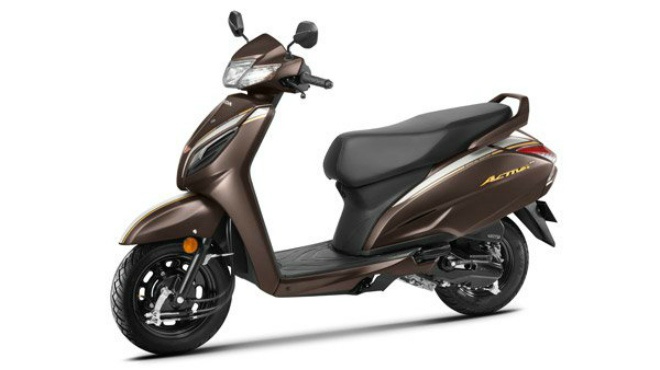 Honda Activa 6G 20th Anniversary Edition.