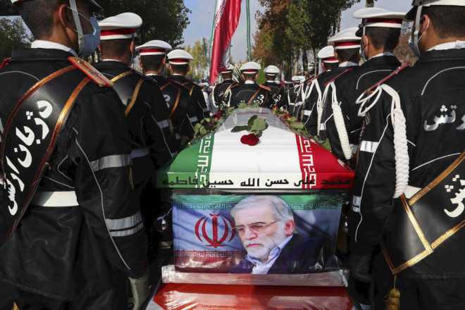 Tang lễ của ông Mohsen Fakhrizadeh tại thủ đô Tehran - Iran hôm 30-11. Ảnh: Bộ Quốc phòng Iran