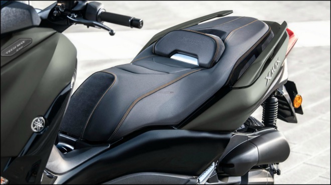 Mục sở thị sự oai phong của 2020 Yamaha XMAX 125 Tech MAX - 13