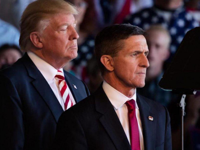 Tổng thống Donald Trump tuần rồi ân xá cho cựu Cố vấn An ninh Quốc gia Mỹ Michael Flynn. Ảnh: CNN