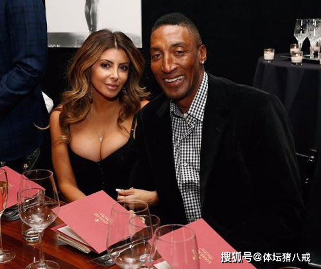 Larsa và huyền thoại 6 lần vô địch NBA&nbsp;Pippen (phải) chia tay năm 2019