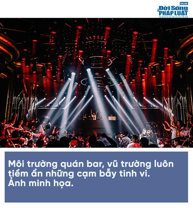 Nữ DJ thú nhận gặp &#34;nàng tiên nâu&#34;, bị ném cốc vào đầu vì để gãy nhạc - 1