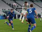 Bóng đá - Juventus - Dynamo Kiev: Ronaldo chạy đà đua tranh vòng cuối (Kết quả Cúp C1)