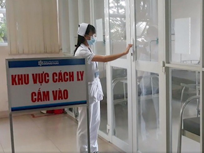 Chiều nay, Việt Nam không ghi nhận ca mắc COVID-19, còn hơn 17.000 người đang cách ly (ảnh minh họa)