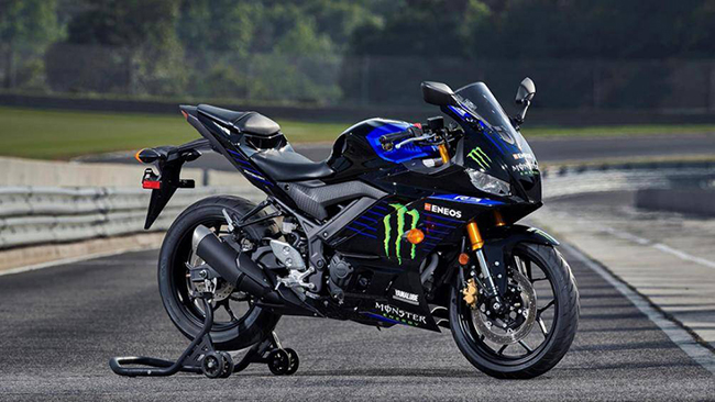 3. Yamaha YZF-R3 (vận tốc tối đa: 177 km/h)
