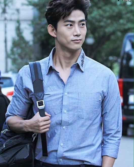 Taecyeon giỏi cả học tập lẫn thể thao.