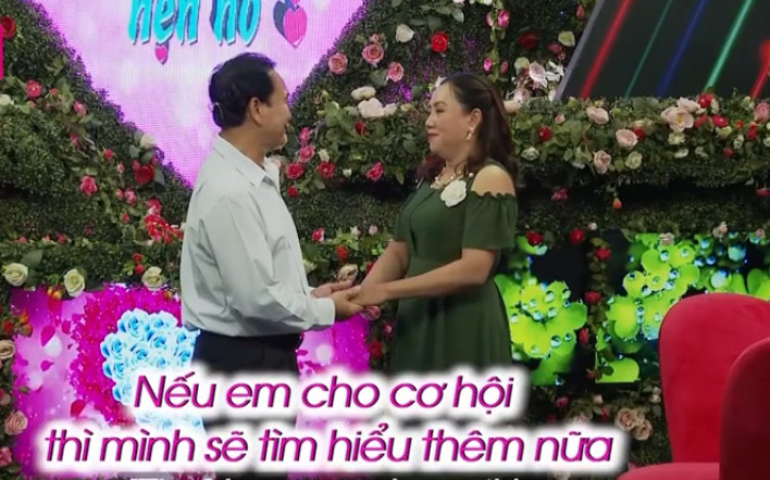 Đi hẹn hò, cô gái một lần đò bất ngờ hỏi bạn trai lương tháng bao nhiêu - 10