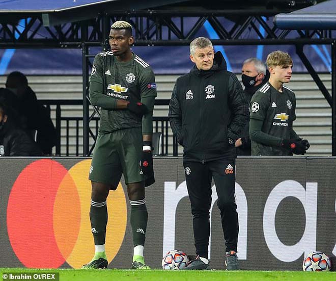 Mối quan hệ giữa HLV Solskjaer với Pogba lạnh nhạt