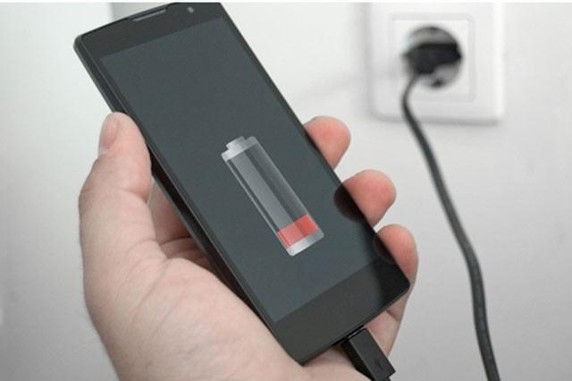Hướng dẫn kiểm tra mức độ chai pin trên smartphone Android - 1