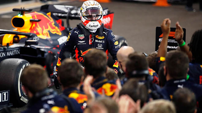 Verstappen và Red Bull chấm dứt thế thống trị của Mercedes tại Abu Dhabi