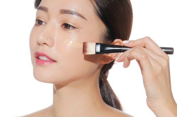 Cách trang điểm đẹp cơ bản nhẹ nhàng tự nhiên cho bạn gái mới makeup - 4