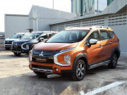 Tin tức ô tô - Giá xe Mitsubishi Xpander Cross lăn bánh tháng 12/2020