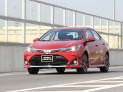 Tin tức ô tô - Giá xe Toyota Corolla Altis lăn bánh tháng 12/2020