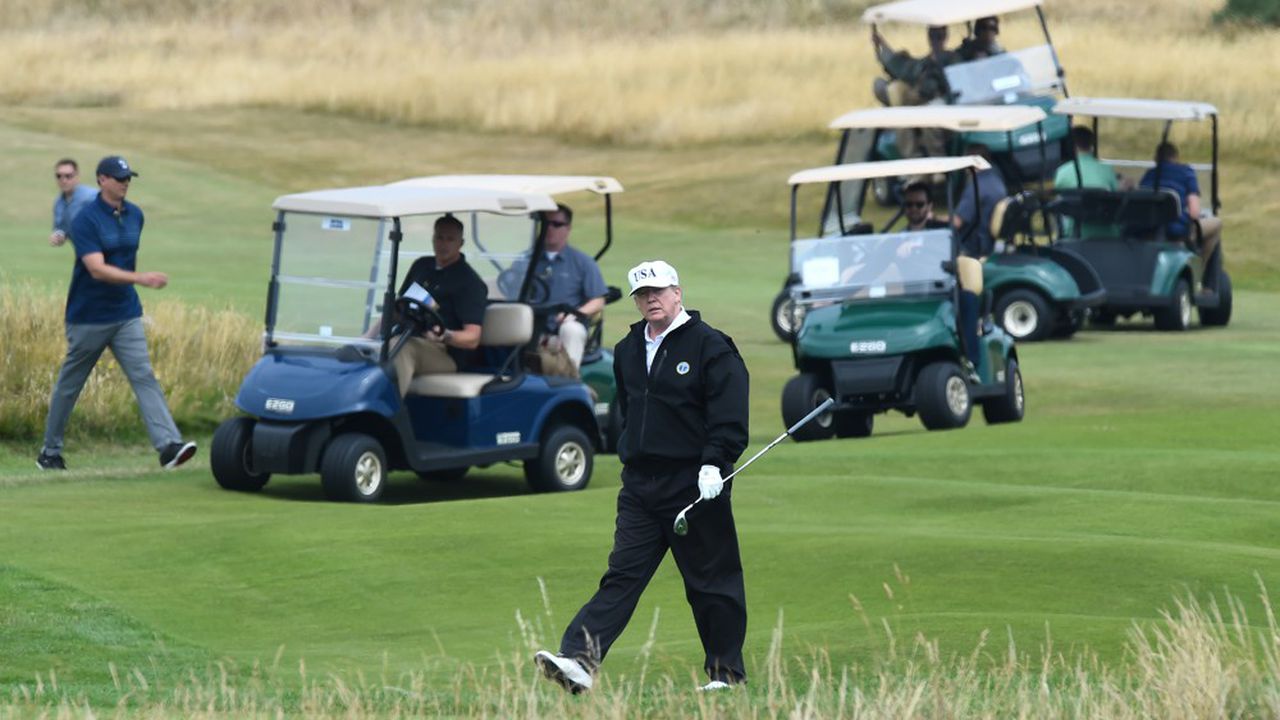 Golf là môn thể thao yêu thích của ông Trump (ảnh: CNN)