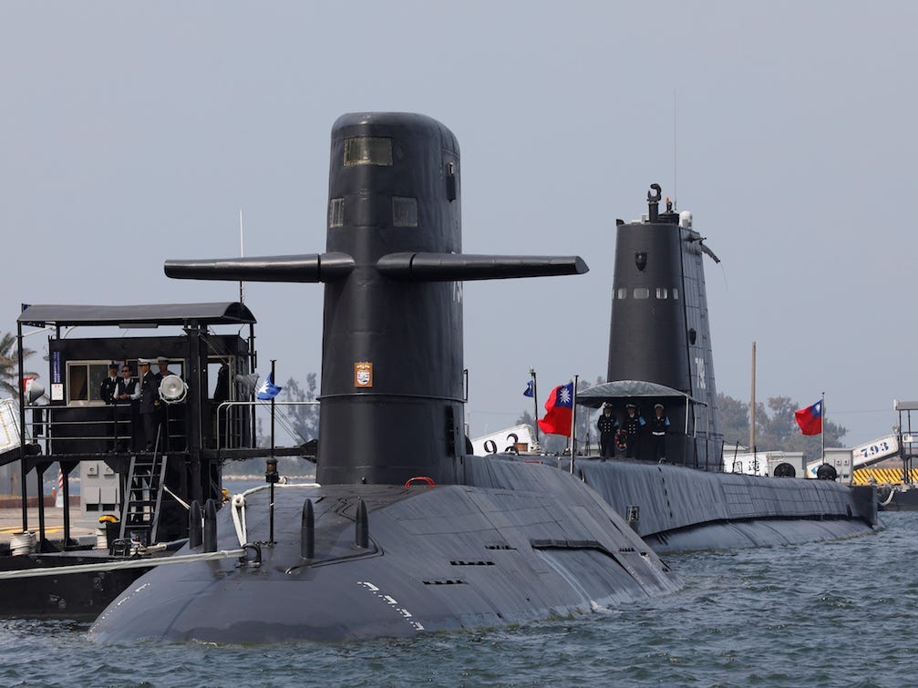 Hai tàu ngầm Đài Loan mua của Hà Lan đã lỗi thời.