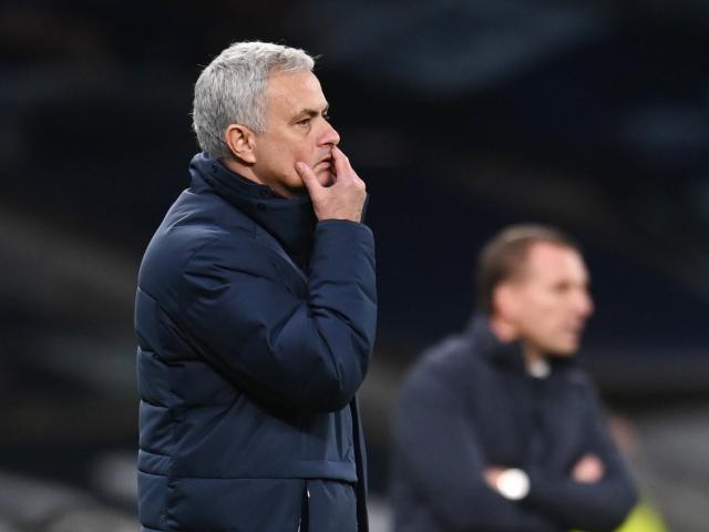 Tottenham thua đau Leicester, HLV Mourinho không thừa nhận đối thủ đá hay