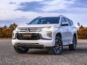 Tin tức ô tô - Bảng giá xe Mitsubishi Pajero Sport lăn bánh tháng 12/2020