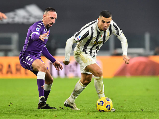 Juventus thua đau Fiorentina trong trận đấu cuối cùng của họ trong năm 2020