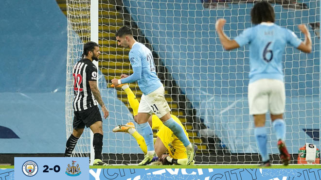 Trực tiếp bóng đá Man City - Newcastle: Aguero phung phí cơ hội (Hết giờ) - 4