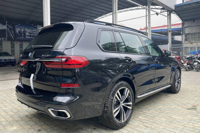 BMW X7 M Sport chính hãng tại Việt Nam có giá rẻ bất ngờ - 11