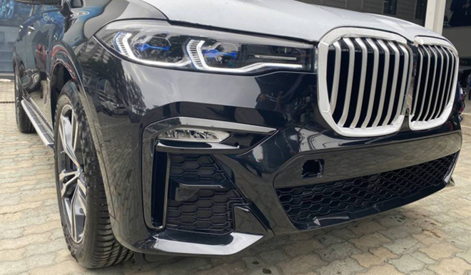 BMW X7 M Sport chính hãng tại Việt Nam có giá rẻ bất ngờ - 4