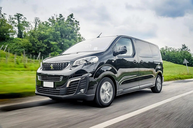 Peugeot Traveller đang được giảm giá 70 triệu đồng, hưởng thêm ưu đãi 50% phí trước bạ - 3