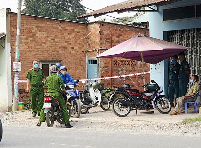 Khu vực xưởng đúc đồng và nhà trọ nơi bệnh nhân 1453 ở được công an phong tỏa